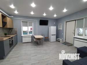 Дом 90м², 3-этажный, посуточно,