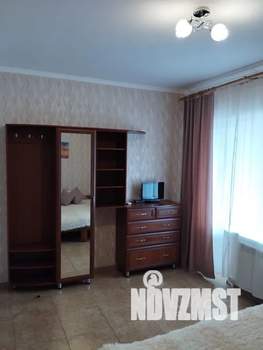 Дом 200м², 2-этажный, посуточно,