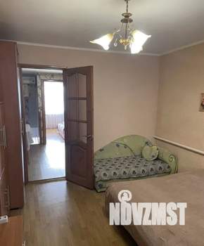 Дом 65м², 2-этажный, посуточно,