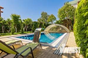 Дом 370м², 2-этажный, посуточно,