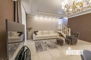 Коттедж 219м², 2-этажный, на длительный срок,