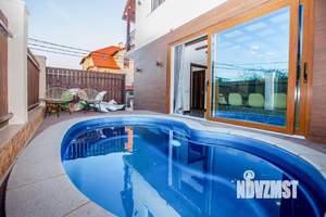 Дом 150м², 3-этажный, посуточно,