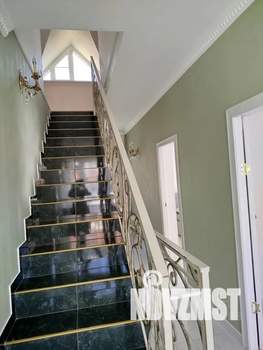 Дом 250м², 3-этажный, посуточно,