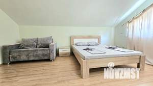 Дом 180м², 2-этажный, посуточно,