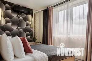 Дом 200м², 2-этажный, посуточно,