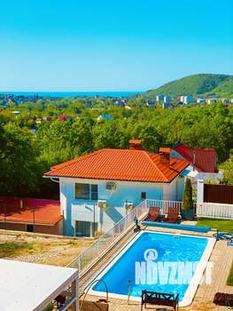 Дом 350м², 2-этажный, посуточно,