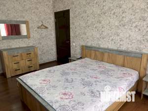 Дом 65м², 2-этажный, посуточно,