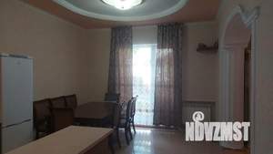 Дом 400м², 3-этажный, посуточно,