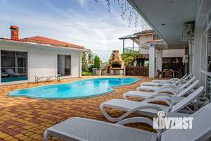 Дом 355м², 2-этажный, посуточно,