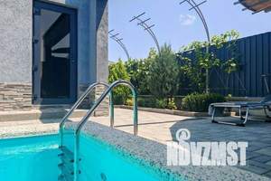 Дом 200м², 2-этажный, посуточно,