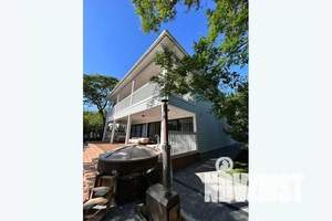 Дом 360м², 2-этажный, посуточно,