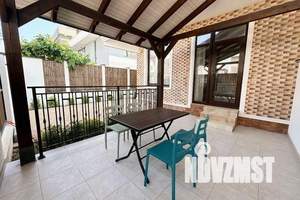 Дом 170м², 2-этажный, посуточно,