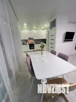 Дом 130м², 3-этажный, посуточно,