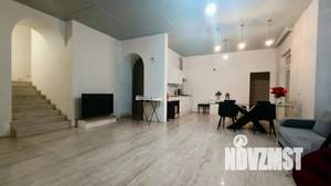 Дом 250м², 2-этажный, посуточно,