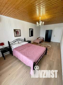 Дом 80м², 3-этажный, посуточно,