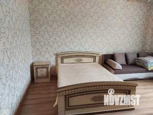 Дом 400м², 3-этажный, посуточно,