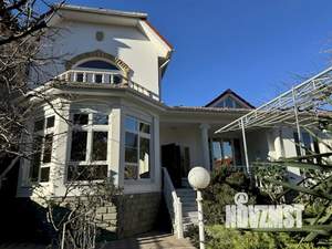 Дом 350м², 2-этажный, посуточно,