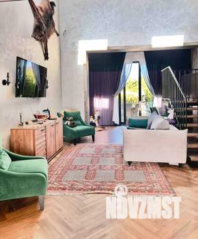 Дом 46м², 2-этажный, посуточно,