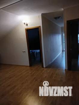 Дом 300м², 3-этажный, посуточно,