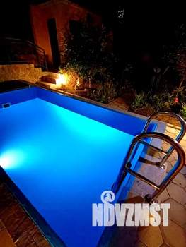 Дом 65м², 2-этажный, посуточно,