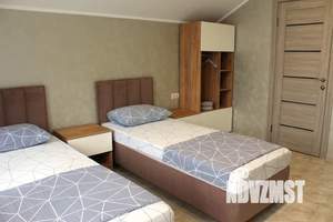 Дом 75м², 3-этажный, посуточно,