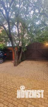 Дом 110м², 2-этажный, посуточно,