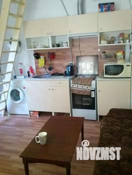 Дом 32м², 2-этажный, на длительный срок,