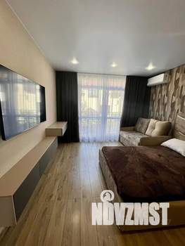 Дом 150м², 3-этажный, посуточно,