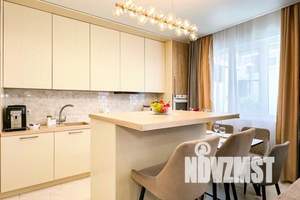 Дом 150м², 3-этажный, посуточно,