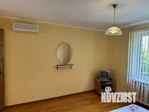 Дом 37м², 2-этажный, посуточно,