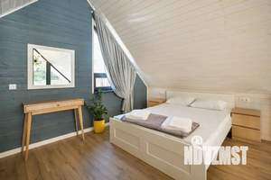 Дом 65м², 2-этажный, посуточно,