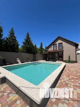 Дом 68м², 2-этажный, посуточно,