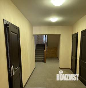 Дом 440м², 3-этажный, посуточно,