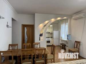 Дом 130м², 3-этажный, посуточно,