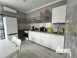 Дом 150м², 2-этажный, на длительный срок,