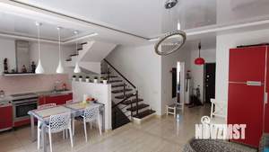 Таунхаус 160м², 3-этажный, на длительный срок,