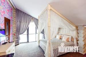 Дом 220м², 2-этажный, посуточно,