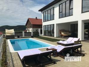 Дом 240м², 2-этажный, посуточно,