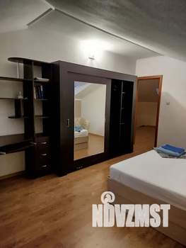 Дом 300м², 3-этажный, посуточно,