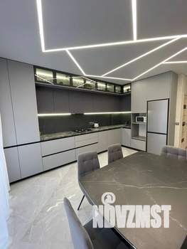 Дом 150м², 3-этажный, посуточно,