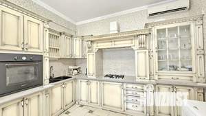 Дом 180м², 2-этажный, посуточно,