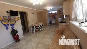 Дом 168м², 3-этажный, на длительный срок,