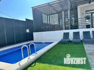 Дом 180м², 2-этажный, посуточно,