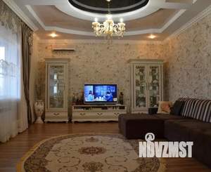 Дом 140м², 2-этажный, посуточно,