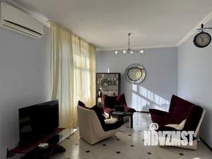 Дом 200м², 2-этажный, посуточно,