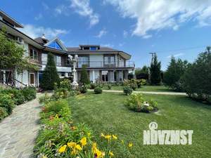 Дом 256м², 2-этажный, посуточно,