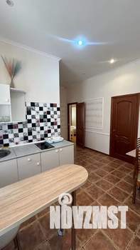 Дом 100м², 2-этажный, посуточно,