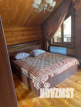 Дом 300м², 2-этажный, посуточно,