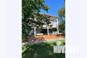 Дом 360м², 2-этажный, посуточно,