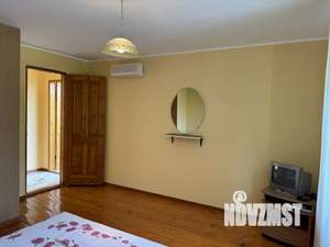 Дом 37м², 2-этажный, посуточно,